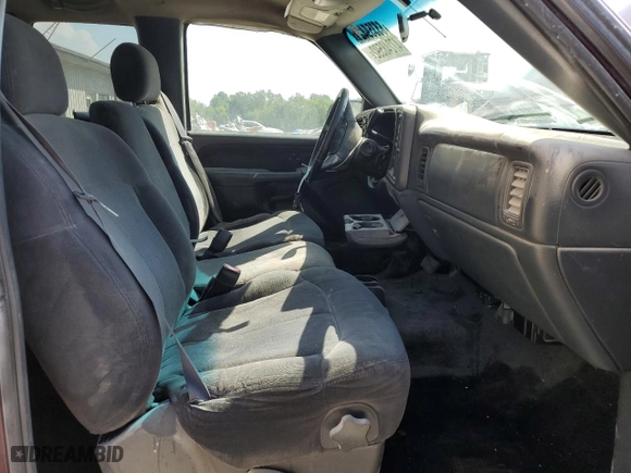 2000 Chevrolet Silverado 1500 LS with VIN 2GCEK19T6Y1133994, listed as a Copart auction lot 47248592 with 282,940 mi miles and Non Repairable. Bid and sale history available at carsss.com. Image 5.