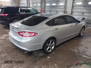 2013 Ford Fusion SE with VIN 3FA6P0HR7DR297028, listed as a IAAI auction lot 41934568 with 192,365 mi miles. Bid and sale history available at carsss.com. Image 4.
