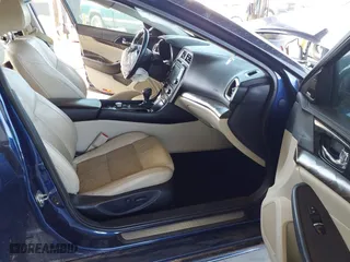 2018 Nissan Maxima SV with VIN 1N4AA6AP1JC400896, listed as a IAAI auction lot 41093576 with 139,089 mi miles. Bid and sale history available at carsss.com. Image 5.