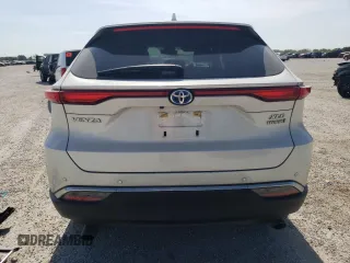 2022 Toyota Venza LE with VIN JTEAAAAH9NJ111235, listed as a Copart auction lot 71197854 with 24,740 mi miles and Salvage Title. Bid and sale history available at carsss.com. Image 6.