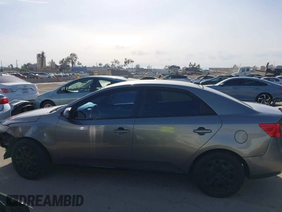 2013 Kia Forte EX with VIN KNAFU4A2XD5655018, listed as a IAAI auction lot 41756357 with 156,819 mi miles. Bid and sale history available at carsss.com. Image 15.