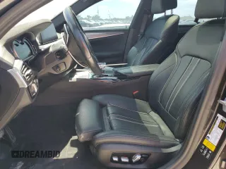 2019 BMW 5 Series M550i xDrive with VIN WBAJB9C56KB288993, listed as a Copart auction lot 57566415 with Not provided miles and Non repairable. Bid and sale history available at DreamBid. Image 7.
