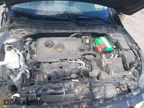 2019 Nissan Altima 2.5 SL with VIN 1N4BL4EV5KC203971, listed as a IAAI auction lot 41936198 with 122,766 mi miles. Bid and sale history available at carsss.com. Image 10.