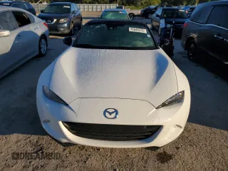 2021 Mazda MX-5 Miata Sport with VIN JM1NDAB72M0452550, listed as a Copart auction lot 72640373 with 23,714 mi miles and . Bid and sale history available at DreamBid. Image 5.