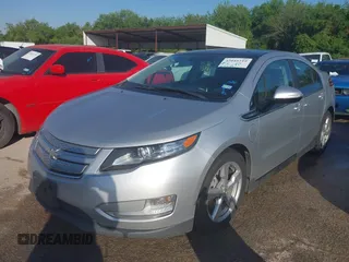 2012 Chevrolet Volt with VIN 1G1RA6E41CU122780, listed as a IAAI auction lot 42041519 with 146,939 mi miles and . Bid and sale history available at carsss.com. Image 2.