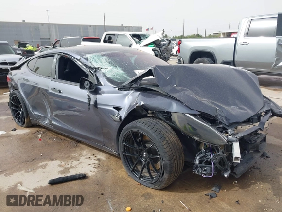 2021 Tesla Model S Plaid z VIN 5YJSA1E6XMF429436, wystawiony jako IAAI lot #41826114 z przebiegiem Nie podano mil oraz . Historia ofert i sprzedaży dostępna na DreamBid. Obrazek 1.