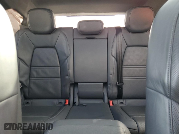 2020 Porsche Cayenne E-Hybrid с VIN WP1BE2AY3LDA55144, выставлен на аукционе Copart как лот 46893675 с пробегом 33 137 миль миль и Списание • Salvage title. История ставок и продаж доступна на DreamBid. Изображение 10.