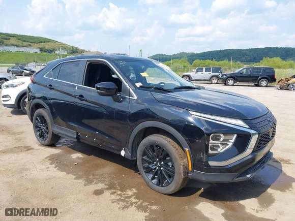 2024 Mitsubishi Eclipse Cross LE with VIN JA4ATVAAXRZ018654, listed as a IAAI auction lot 40034548 with 5,618 mi miles. Bid and sale history available at carsss.com. Image 1.