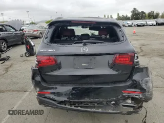 2022 Mercedes-Benz GLC 300 with VIN W1N0G8DB9NG119887, listed as a Copart auction lot 53016085 with 34,126 mi miles and Salvage title. Bid and sale history available at DreamBid. Image 6.
