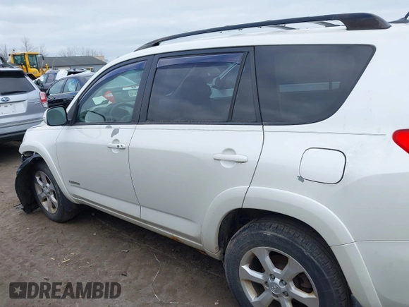 2010 Toyota RAV4 Ltd with VIN JTMDF4DV0A5022663, listed as a IAAI auction lot 41803613 with 225,368 mi miles. Bid and sale history available at carsss.com. Image 15.