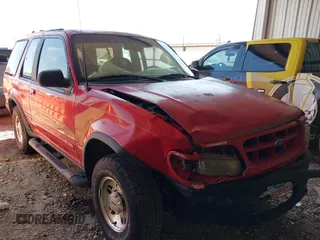1996 Ford Explorer z VIN 1FMCU24X3TUA68712, wystawiony jako IAAI lot #41976840 z przebiegiem 274 887 mil mil oraz . Historia ofert i sprzedaży dostępna na DreamBid. Obrazek 1.