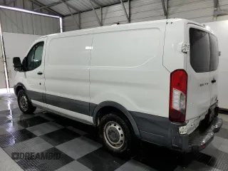 2016 Ford Transit Cargo z VIN 1FTYE1YM8GKB40975, wystawiony jako Copart lot #57044305 z przebiegiem 137 076 mil mil oraz Tytuł czysty. Historia ofert i sprzedaży dostępna na DreamBid. Obrazek 2.
