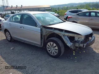 2009 Honda Accord LX z VIN 1HGCP26399A071552, wystawiony jako IAAI lot #42389615 z przebiegiem 124 568 mil mil oraz . Historia ofert i sprzedaży dostępna na DreamBid. Obrazek 1.
