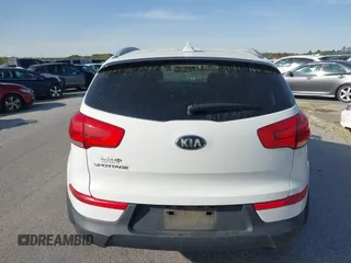 2015 Kia Sportage LX with VIN KNDPB3AC3F7742718, listed as a IAAI auction lot 41877257 with 215,101 mi miles and . Bid and sale history available at carsss.com. Image 17.