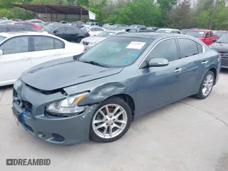 2011 Nissan Maxima 3.5 S with VIN 1N4AA5AP1BC840905, listed as a IAAI auction lot 41939011 with 191,038 mi miles. Bid and sale history available at carsss.com. Image 2.