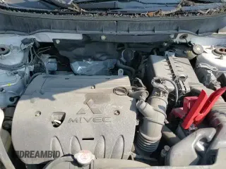 2020 Mitsubishi Outlander ES z VIN JA4AP3AU4LU005289, wystawiony jako Copart lot #67996275 z przebiegiem 110 416 mil mil oraz Szkoda całkowita • Salvage title. Historia ofert i sprzedaży dostępna na DreamBid. Obrazek 14.