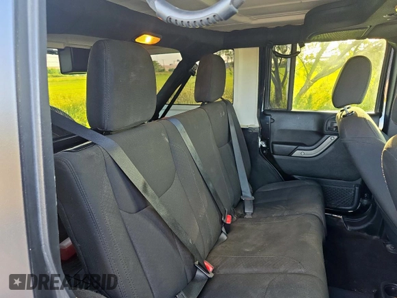 2018 Jeep Wrangler Unlimited Sport S с VIN 1C4HJWDG0JL899680, выставлен на аукционе Copart как лот 62428165 с пробегом 162 218 миль миль и Чистый • Clean title. История ставок и продаж доступна на DreamBid. Изображение 6.