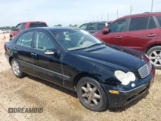 2003 Mercedes-Benz C 240 z VIN WDBRF61J63F306295, wystawiony jako IAAI lot #42152874 z przebiegiem Nie podano mil oraz . Historia ofert i sprzedaży dostępna na DreamBid. Obrazek 1.