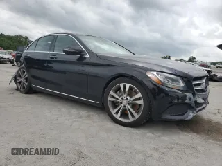 2016 Mercedes-Benz C 300 z VIN WDDWF4JBXGR138415, wystawiony jako Copart lot #58487715 z przebiegiem 110 802 mil mil oraz Szkoda całkowita • Salvage title. Historia ofert i sprzedaży dostępna na DreamBid. Obrazek 4.