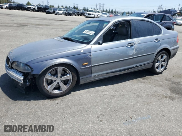 2005 BMW 3 Series 330i with VIN WBAEV53485KM39295, listed as a Copart auction lot 61581235 with 185,054 mi miles and Salvage title. Bid and sale history available at DreamBid. Image 1.