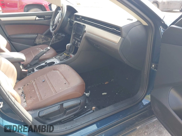 2021 Volkswagen Passat SE with VIN 1VWSA7A36MC010749, listed as a IAAI auction lot 42141065 with 43,571 mi miles and . Bid and sale history available at DreamBid. Image 5.