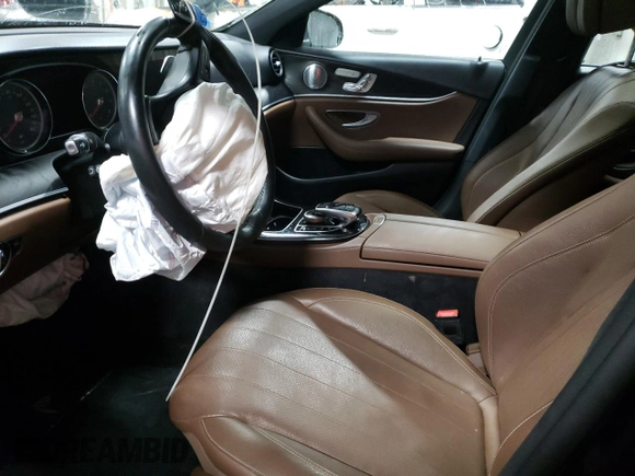 2017 Mercedes-Benz E-Class E 300 Luxury with VIN WDDZF4KB5HA151066, listed as a Copart auction lot 37743513 with 57,080 mi miles. Bid and sale history available at carsss.com. Image 7.