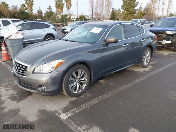 2013 Infiniti M37 with VIN JN1BY1AP8DM513615, listed as a IAAI auction lot 41572602 with 96,950 mi miles. Bid and sale history available at carsss.com. Image 17.