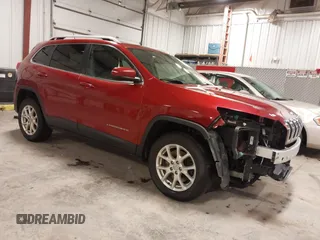2015 Jeep Cherokee Latitude with VIN 1C4PJMCB4FW687618, listed as a IAAI auction lot 41945132 with 264,782 mi miles and . Bid and sale history available at carsss.com. Image 1.