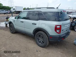 2022 Ford Bronco Sport Big Bend z VIN 3FMCR9B67NRE14484, wystawiony jako IAAI lot #42221112 z przebiegiem 33 083 mil mil oraz . Historia ofert i sprzedaży dostępna na DreamBid. Obrazek 3.