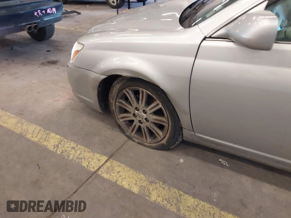 2005 Toyota Avalon XL with VIN 4T1BK36B15U060278, listed as a IAAI auction lot 41667236 with 167,535 mi miles and . Bid and sale history available at DreamBid. Image 6.