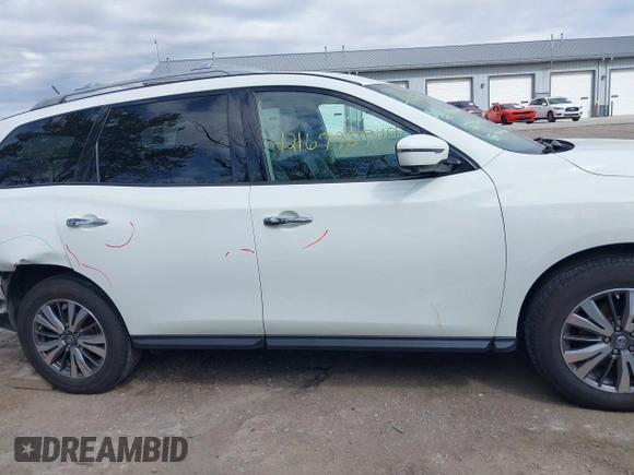 2018 Nissan Pathfinder SL с VIN 5N1DR2MM8JC612040, выставлен на аукционе IAAI как лот 42167927 с пробегом 121 635 миль миль и . История ставок и продаж доступна на DreamBid. Изображение 14.