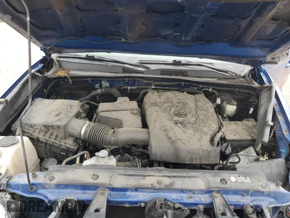 2018 Toyota Tacoma SR5 z VIN 3TMAZ5CN6JM075279, wystawiony jako Copart lot #55894855 z przebiegiem 134 746 mil mil oraz Szkoda całkowita • Salvage title. Historia ofert i sprzedaży dostępna na DreamBid. Obrazek 11.