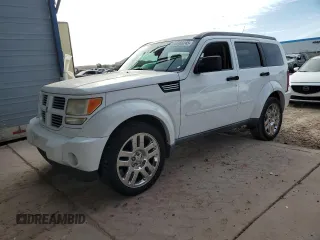 2011 Dodge Nitro Heat z VIN 1D4PT4GK6BW528939, wystawiony jako Copart lot #44469245 z przebiegiem 98 842 mil mil oraz Czysty tytuł • Clean title. Historia ofert i sprzedaży dostępna na DreamBid. Obrazek 1.