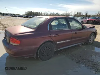 2002 Hyundai Sonata with VIN KMHWF25H62A642539, listed as a Copart auction lot 88089735 with 163,679 mi miles and Salvage Title. Bid and sale history available at carsss.com. Image 3.