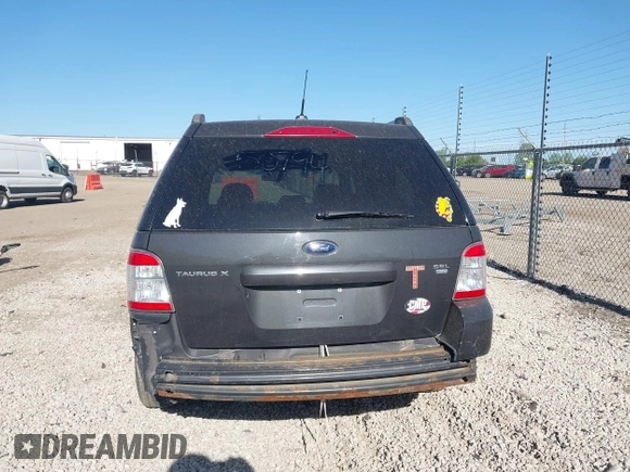 2008 Ford Taurus X SEL с VIN 1FMDK05W58GA03368, выставлен на аукционе IAAI как лот 42278545 с пробегом 140 997 миль миль и . История ставок и продаж доступна на DreamBid. Изображение 17.