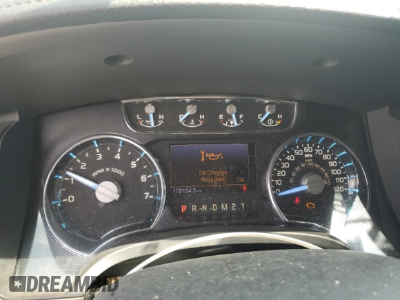2012 Ford F-150 XL z VIN 1FTFW1CT1CKE29242, wystawiony jako Copart lot #53839565 z przebiegiem 178 154 mil mil oraz Szkody całkowita. Historia ofert i sprzedaży dostępna na DreamBid. Obrazek 9.