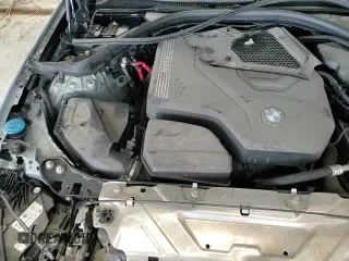 2024 BMW 3 Series 330i xDrive z VIN 3MW89FF04R8E27698, wystawiony jako Copart lot #81070765 z przebiegiem 32 394 mil mil oraz Szkoda całkowita • Salvage title. Historia ofert i sprzedaży dostępna na DreamBid. Obrazek 13.
