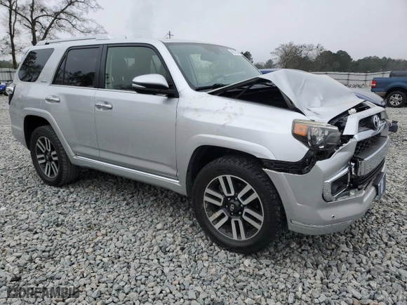 2014 Toyota 4Runner SR5 with VIN JTEZU5JR2E5076962, listed as a Copart auction lot 49210555 with 221,041 mi miles and Salvage Title. Bid and sale history available at carsss.com. Image 4.
