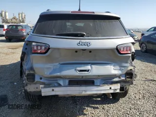 2021 Jeep Compass Latitude z VIN 3C4NJCBB5MT560009, wystawiony jako Copart lot #58405235 z przebiegiem 68 240 mil mil oraz Szkoda całkowita • Salvage title. Historia ofert i sprzedaży dostępna na DreamBid. Obrazek 6.