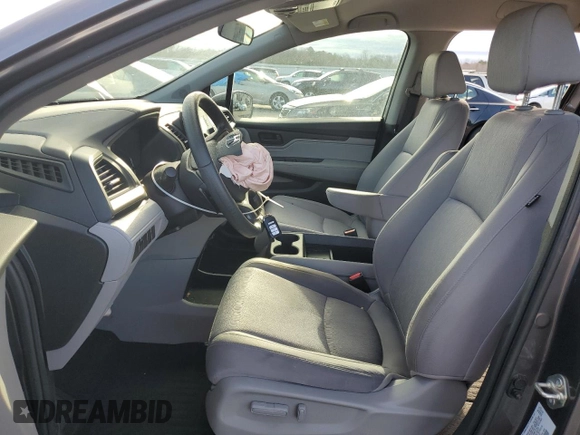 2019 Honda Odyssey LX with VIN 5FNRL6H25KB137852, listed as a Copart auction lot 47697705 with 73,529 mi miles and Salvage Title. Bid and sale history available at DreamBid. Image 7.