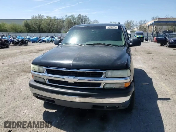 2003 Chevrolet Tahoe LS с VIN 1GNEC13V43R292866, выставлен на аукционе Copart как лот 60574355 с пробегом 250 872 миль миль и Списание • Salvage title. История ставок и продаж доступна на DreamBid. Изображение 13.
