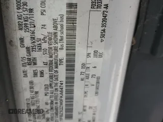 2015 Ford Transit XL с VIN 1FBZX2ZM0FKA64741, выставлен на аукционе Copart как лот 59640135 с пробегом 237 166 миль миль и Чистый • Clean title. История ставок и продаж доступна на DreamBid. Изображение 13.
