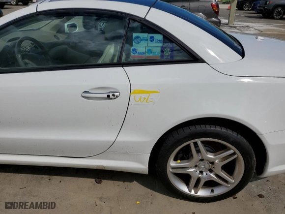 2008 Mercedes-Benz SL-Class V8 with VIN WDBSK71F28F139939, listed as a Copart auction lot 73877684 with 0 mi miles and Salvage Title. Bid and sale history available at carsss.com. Image 12.