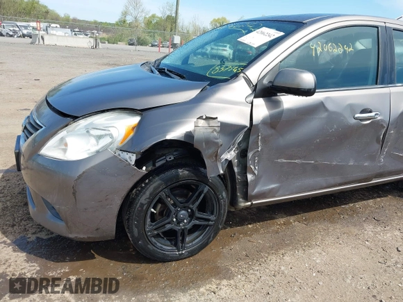2014 Nissan Versa SV with VIN 3N1CN7AP6EL837545, listed as a IAAI auction lot 42062242 with 132,535 mi miles. Bid and sale history available at carsss.com. Image 6.