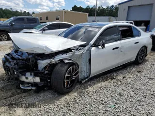 2023 BMW 7 Series 740i z VIN WBA23EH0XPCN47073, wystawiony jako Copart lot #62553344 z przebiegiem 10 799 mil mil oraz Szkoda całkowita • Salvage title. Historia ofert i sprzedaży dostępna na DreamBid. Obrazek 1.