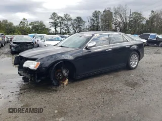 2013 Chrysler 300 with VIN 2C3CCAEG3DH660815, listed as a Copart auction lot 44374835 with 112,684 mi miles and Salvage Title. Bid and sale history available at carsss.com. Image 1.