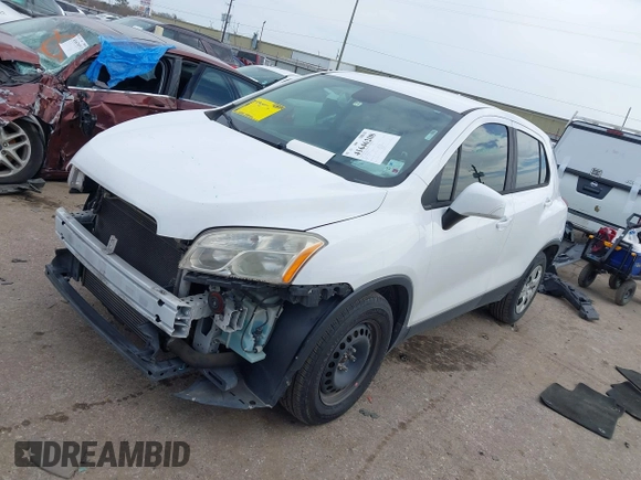 2015 Chevrolet Trax LS with VIN KL7CJKSB8FB087564, listed as a IAAI auction lot 41646208 with 179,335 mi miles. Bid and sale history available at carsss.com. Image 18.
