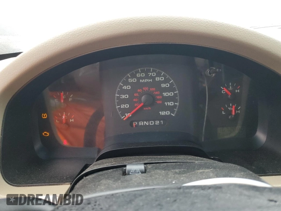 2008 Ford F-150 XL with VIN 1FTRF12288KC95455, listed as a Copart auction lot 44368035 with 167,288 mi miles and Clean title. Bid and sale history available at DreamBid. Image 9.