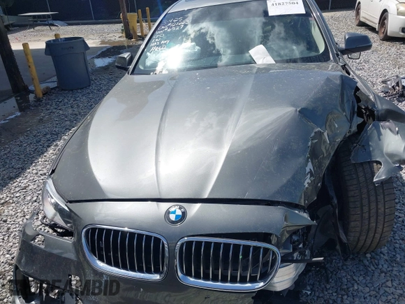 2014 BMW 5 Series 535i with VIN WBA5B1C53ED476527, listed as a IAAI auction lot 41827504 with Not Provided miles. Bid and sale history available at carsss.com. Image 10.