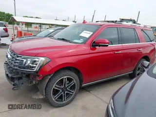 2020 Ford Expedition Limited z VIN 1FMJU2AT4LEA85988, wystawiony jako IAAI lot #41898400 z przebiegiem 101 276 mil mil oraz . Historia ofert i sprzedaży dostępna na DreamBid. Obrazek 18.